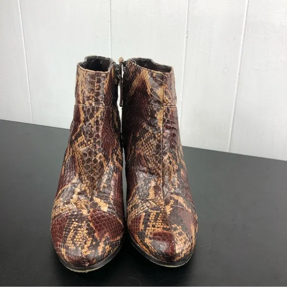 Sam Edelman Salina Snakeskin Leather Bootie Sz 7 1/2 - Picture 2 of 14